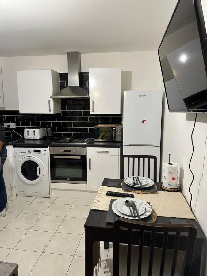 Beautiful Hoe Street Dream Ground Floor One Bedroom Apartment 伦敦 外观 照片